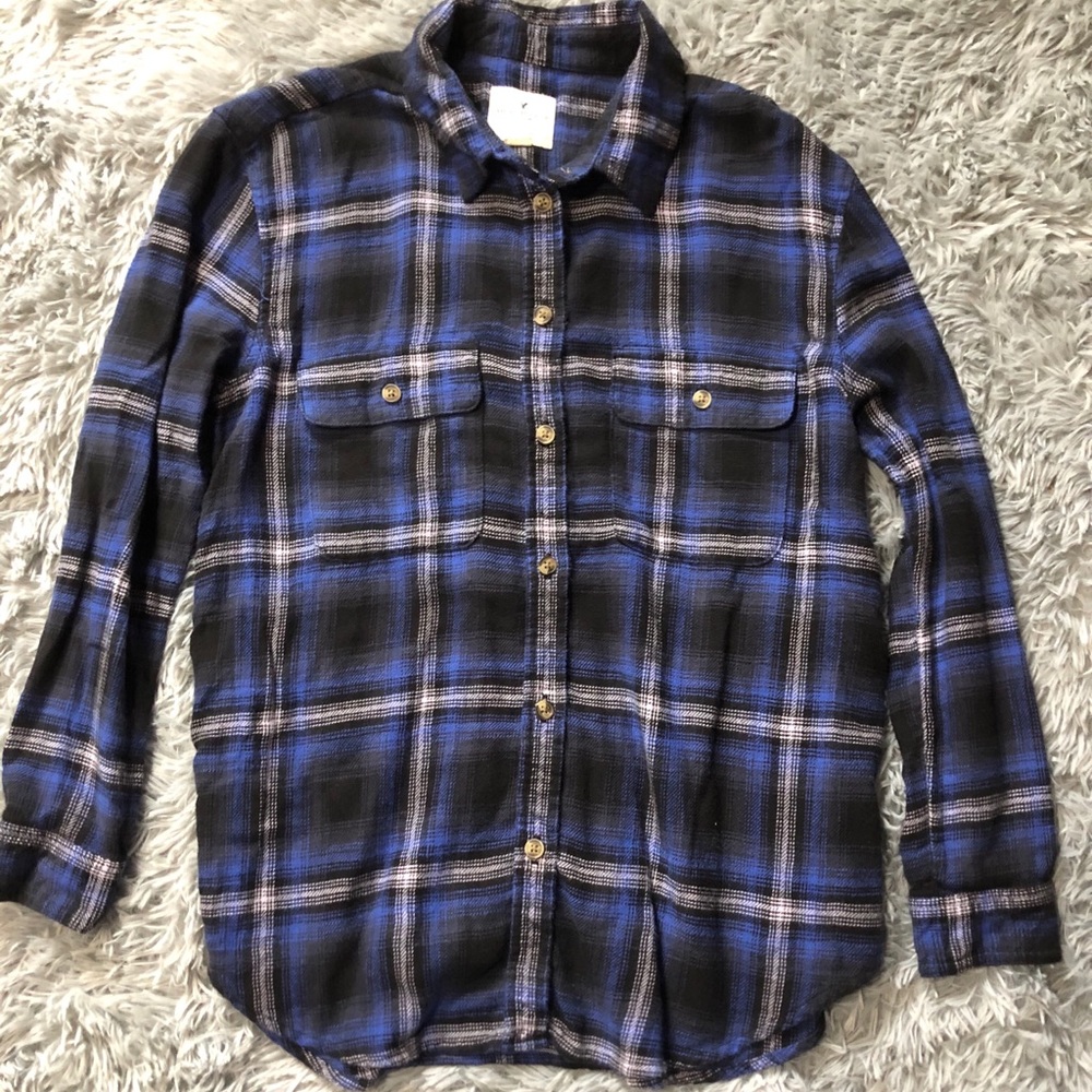 Plaid long sleeve button up